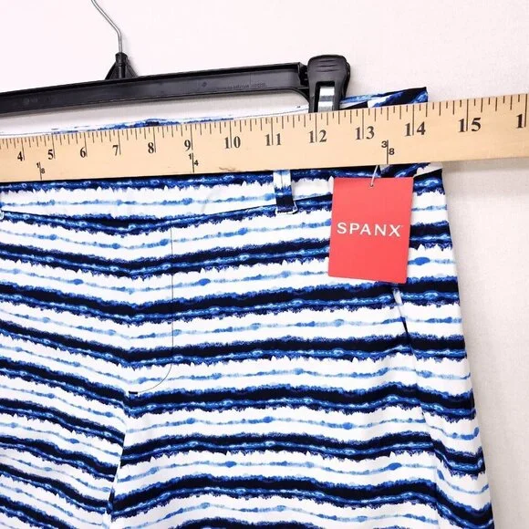 Spanx Sunshine 6” Shorts Pull On Stretch Womens Small Blue Stripe Athletic Swim - Picture 5 of 11